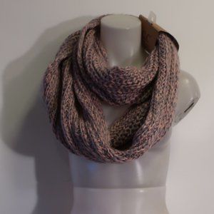NWT Womens C.C Exclusives Rose/Gray Knit Infinity Scarf *